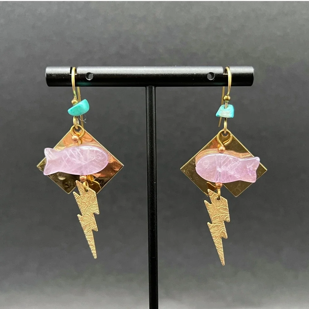 Artisan Fish Earrings Gold Tone‎ Rose Quartz Textured Boho